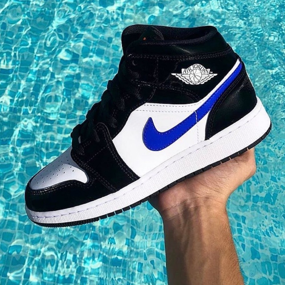 nike air jordan 1 mid - Picture 3 of 3